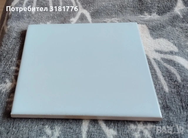 Фаянсови плочки ,нови, светло сини.