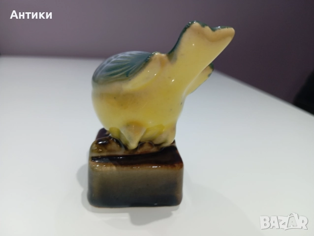 Порцеланова стара фигура на птичка маркирана , снимка 11 - Антикварни и старинни предмети - 52564203