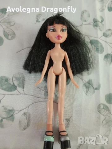 Колекционерска кукла Bratz Jade, снимка 3 - Кукли - 50910146