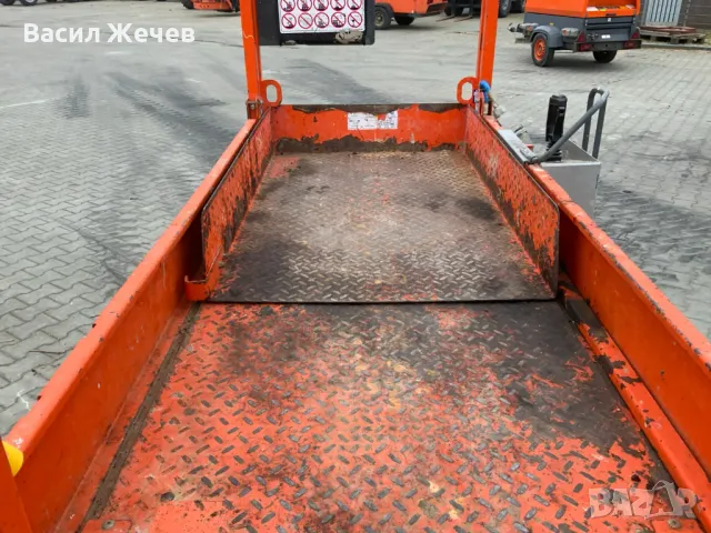 Ножична платформа SkyJack SJ III 3219 (2017), снимка 4 - Други машини и части - 50405767