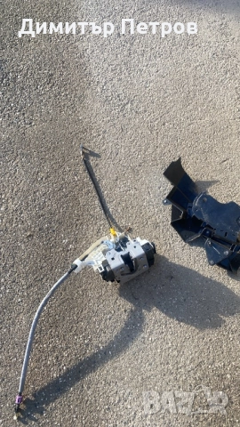 Машинка за заключване на дясна врата за Мерцедес w204