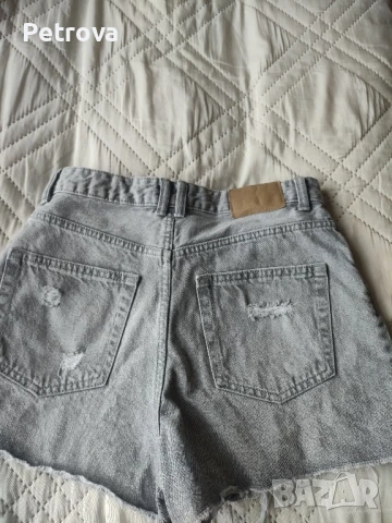 Къси сиви панталонки New Yorker , снимка 2 - Къси панталони и бермуди - 51393224