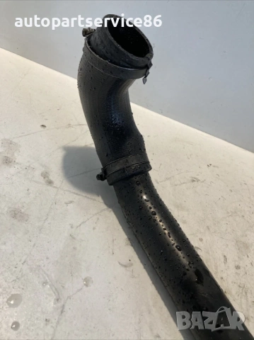 Маркуч за интеркулер за Volvo C30 1.6 TDI (2012) , снимка 3 - Части - 53807484