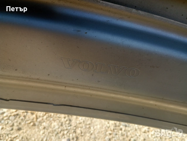 Преден капак volvo S60 V70 XC70, снимка 4 - Части - 53788486