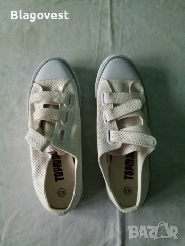 Нови кецове, но леко дефектни, снимка 6 - Кецове - 54086349