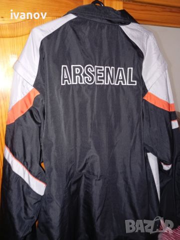 Спортно яке Arsenal , снимка 4 - Спортни дрехи, екипи - 46455381