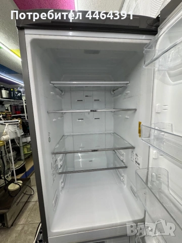 Хладилник whirpool , снимка 4 - Хладилници - 53140816