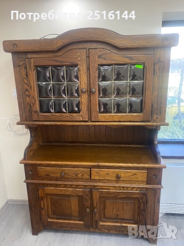 Продавам бюфет масив  