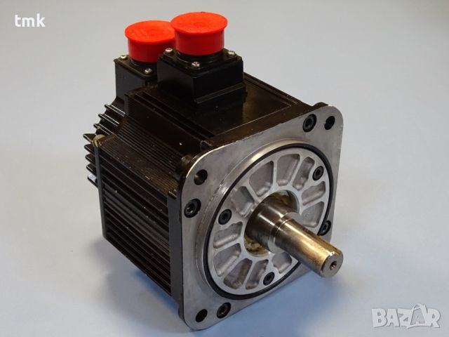 Серво мотор YASKAWA SGMG-05A2AB AC Servo Motor 450W, снимка 8 - Резервни части за машини - 46679931