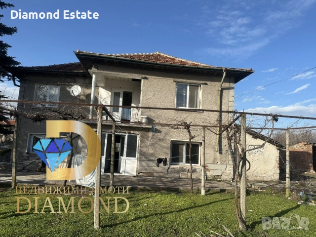 Двуетажна къща в село Здравец, общ. Димитровград, снимка 2 - Къщи - 53032379