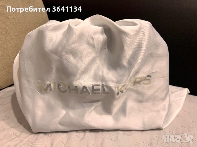 Michael Kors чанта , снимка 3 - Чанти - 52267799