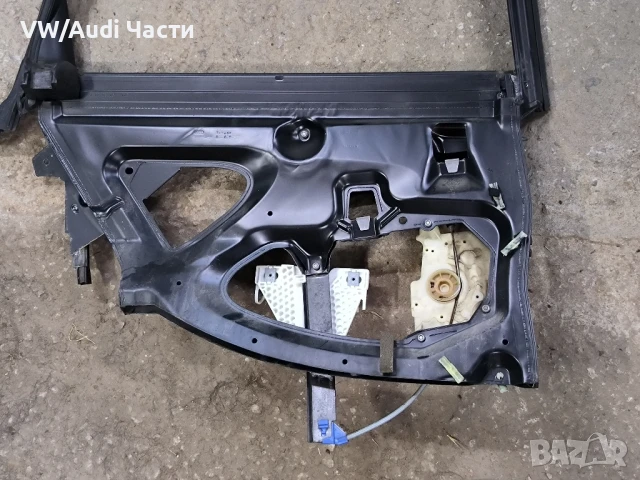 Заден ляв стъклоповдигач механизъм врата стъкло за Ауди А3 Audi A3 8L 4 врати 8L4839753, снимка 2 - Части - 50761172