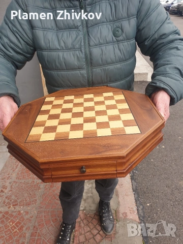 Поръчково изработен дървен шах , снимка 2 - Антикварни и старинни предмети - 53959036