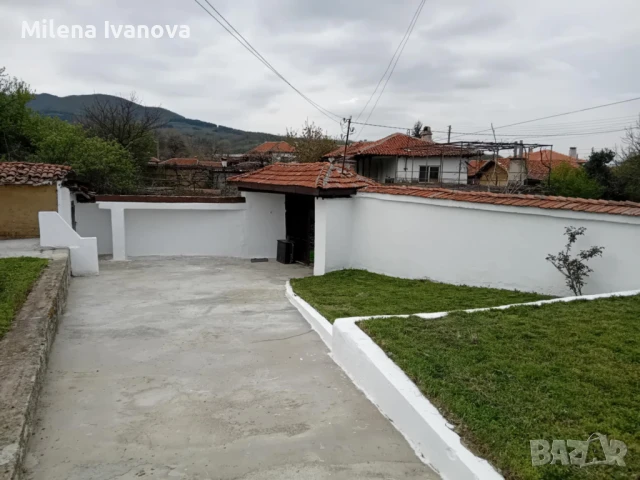 Реновиран дом с невероятни гледки и гостоприемни съседи в сърцето на Розовата долина, снимка 4 - Къщи - 51375843