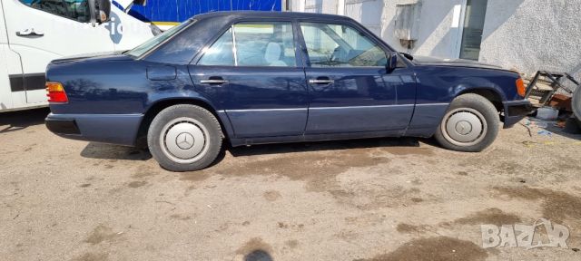 Mercedes - Benz 260 E Benzine , снимка 4 - Автомобили и джипове - 46735157