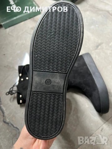 Обувки от затворил магазин, снимка 10 - Дамски ежедневни обувки - 53205462