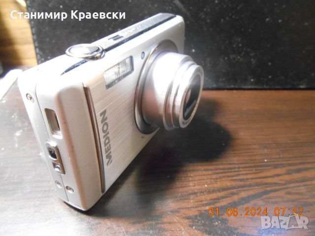 Medion 12.0 MPX Life P43000 (MD 86124) - vintage 2010, снимка 6 - Фотоапарати - 46024513