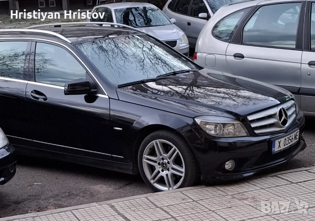 Продавам Mercedes Benz