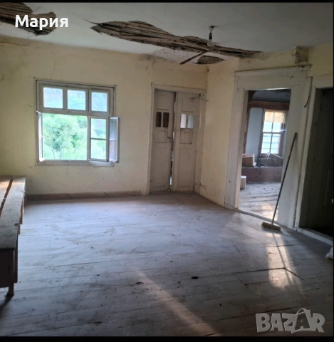 Стара къща в с.Полк.Серафимово, снимка 6 - Къщи - 53364938