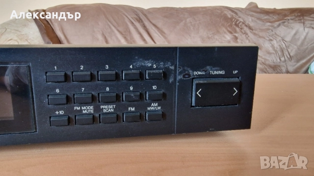 Радио тунер JVC, снимка 2 - Радиокасетофони, транзистори - 52208536