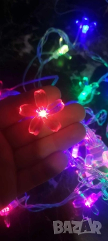 Многоцветни коледни LED лампички с цветя с щепсел , снимка 2 - Други - 52062488
