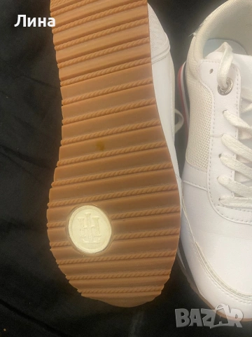 Дамски сникерси Tommy Hillfiger, снимка 3 - Маратонки - 54059511