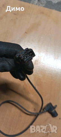 датчик колянов вал бмв е39 2.3 бензин bmw e39, снимка 3 - Части - 53612473