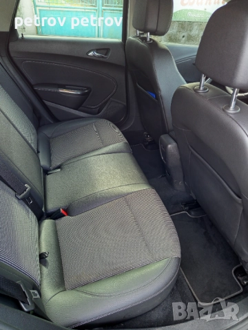 Опел Астра Спорт Тауър, снимка 11 - Автомобили и джипове - 52405212