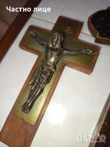 Разпятие/ Кръст за стена, снимка 6 - Антикварни и старинни предмети - 54182675