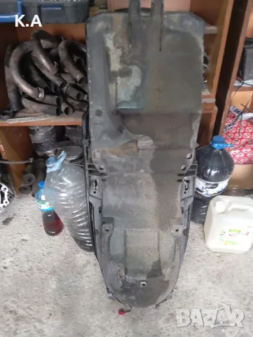 Седалка Yamaha Majesty 250, снимка 8 - Части - 49742352