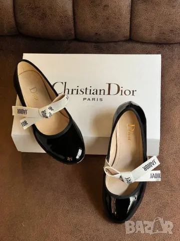 дамски летни обувки christian dior paris , снимка 2 - Дамски ежедневни обувки - 46861223