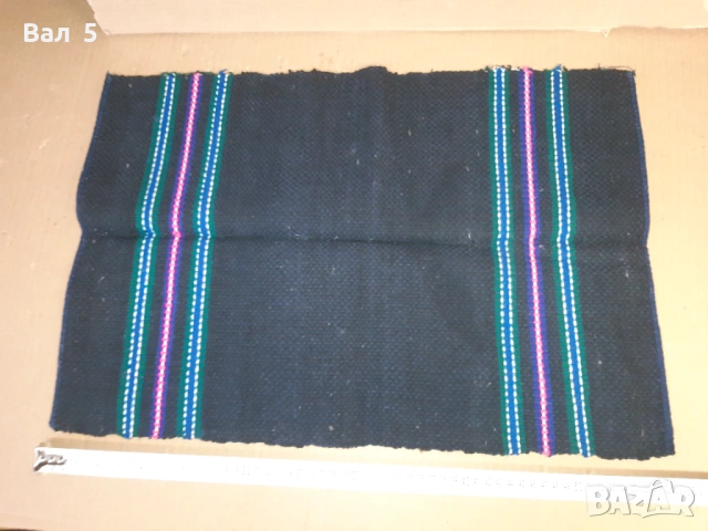 Автентични тъкани вълнени калъфки . Носия, снимка 3 - Антикварни и старинни предмети - 53862948