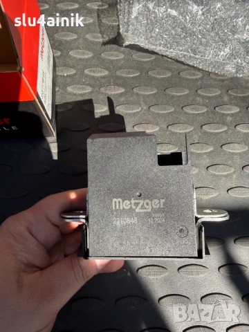 Брава за задна врата VW - METZGER 2310848, снимка 4 - Части - 53922494