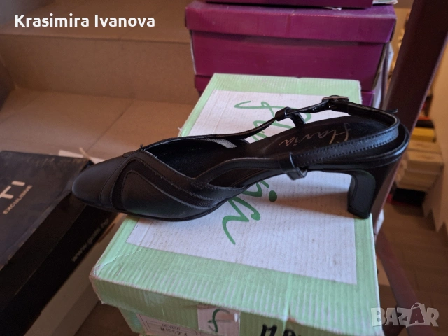 нови обувки естествена кожа цвят черно , снимка 2 - Дамски ежедневни обувки - 54209456