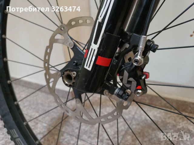 Планински карбонов велосипед Rocky Mountain Element 950 RSL 29" размер L, снимка 8 - Велосипеди - 54053358