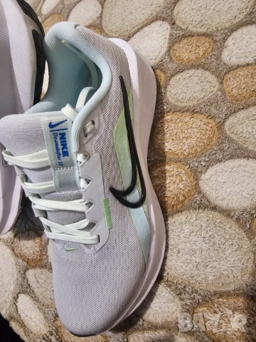 Дамски МАРАТОНКИ NIKE, снимка 3 - Маратонки - 51871347