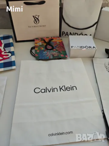 Маркови торбички и кутии Victoria's Secret, Bath and Body works, Kiko Milano, Guess, Pandora и други, снимка 9 - Други - 48374973