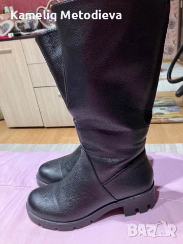 Дамски високи ботуши
