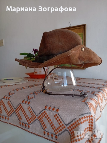 Мъжки шлифери с подплата, - "TOWNE by London fog" №58 Български , - Шапки и Ретро вратовръзки, снимка 17 - Други - 51636141