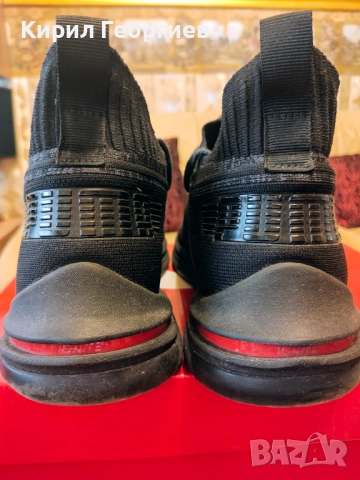 Почти нови високи маратонки Puma, снимка 2 - Маратонки - 51864537