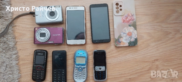 Сет телефони и фотоапарати 