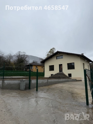 Къща в Правец, снимка 2 - Къщи - 52510732