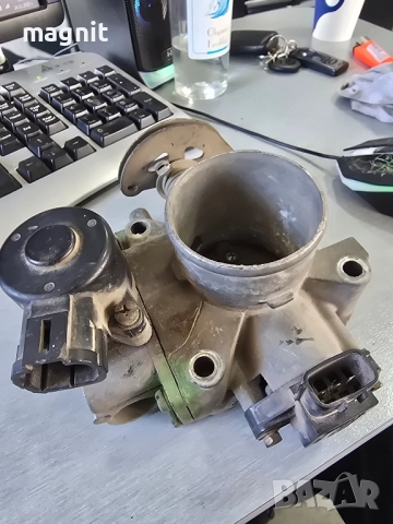 Дроселова клапа за Нисан Алмера Тино / Nissan Almera Tino 1.8 16V 1RTR50-67 SERA483-05 AEB20 Hitachi, снимка 4 - Части - 52522481