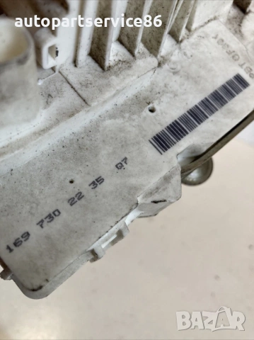 Механизъм за заключване на предна дясна врата за Mercedes ML W164 420 CDI (2007) 1697302235, снимка 3 - Части - 53859280