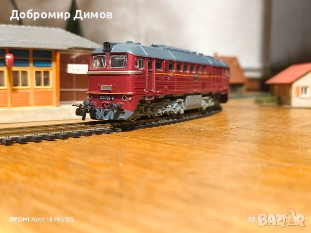 Piko Дизелов локомотив BR120