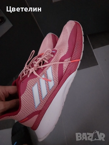 Маратонки adidas