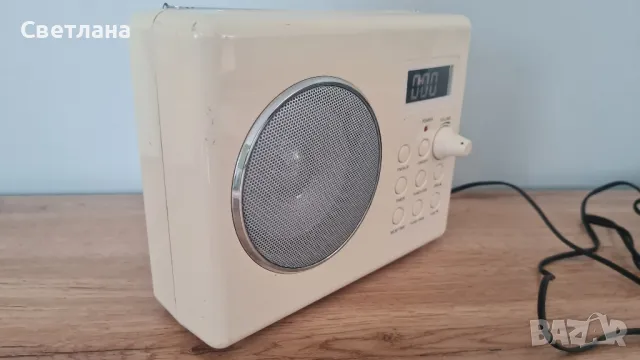 Цифрово радио от ТСМ (Lidl), снимка 3 - Радиокасетофони, транзистори - 50256097