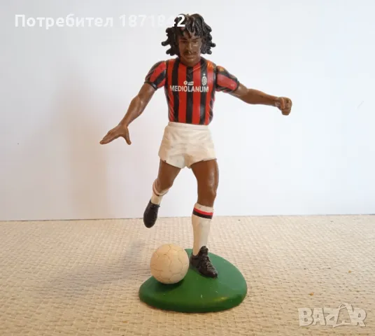 Ретро фигурка на Рууд Гулит 10/ Ruud Gullit 10, снимка 1 - Фен артикули - 47861714