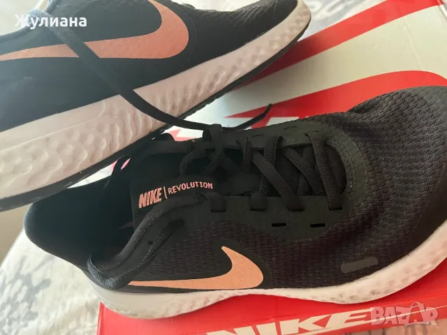 Nike Revolution , снимка 1 - Маратонки - 46872264