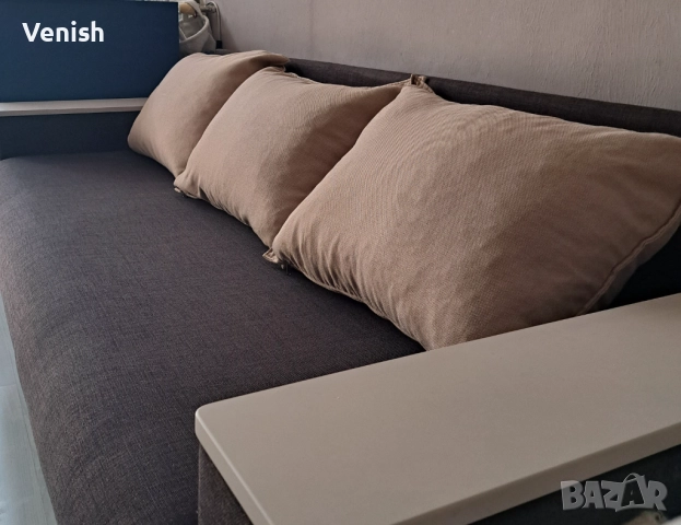 Голям разтегателен триместен диван , снимка 3 - Дивани и мека мебел - 52430332